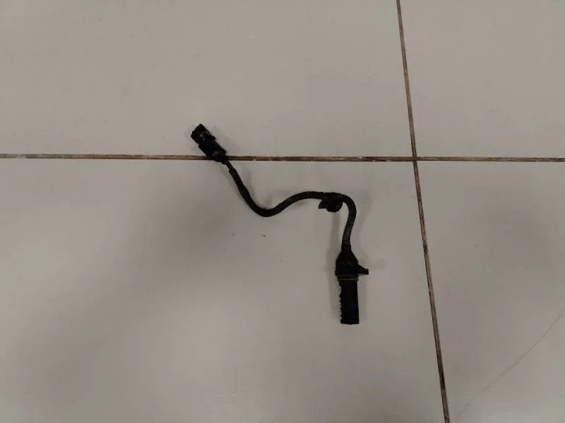 Датчик положения коленвала Hyundai Elantra (MD) 2011-2016