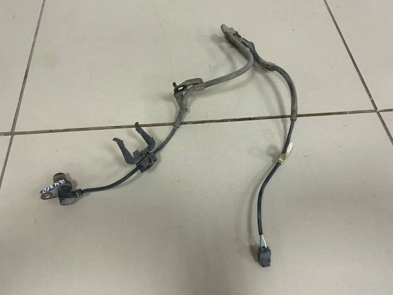 Датчик ABS передний правый Toyota Camry (V40) 2006-2011