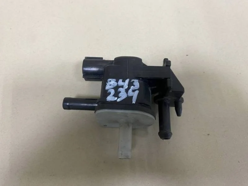 Клапан электромагнитный Toyota Camry (V40) 2006-2011