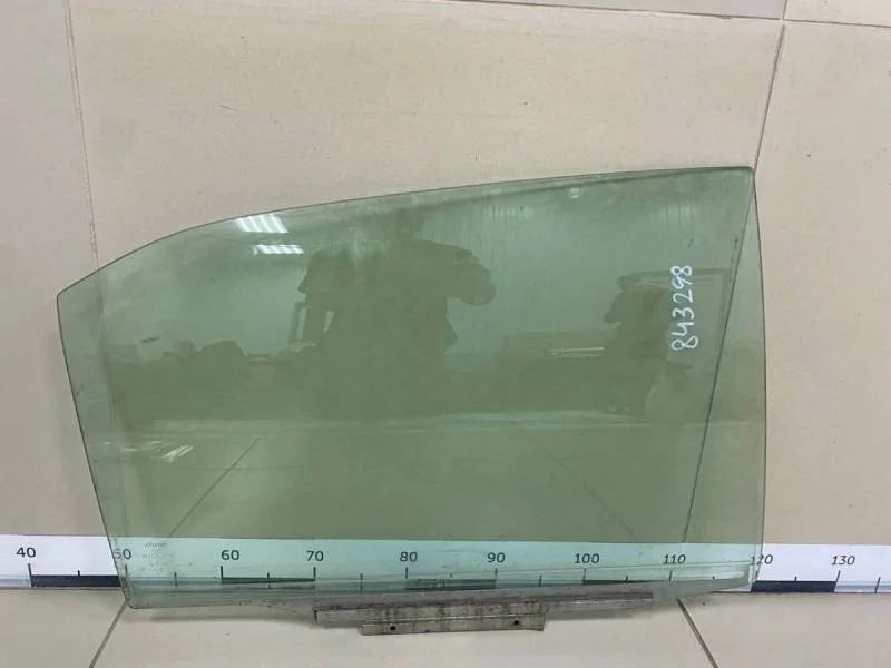 Стекло двери задней правой Toyota Camry (V40) 2006-2011