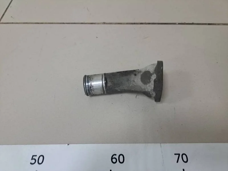 Крышка термостата Toyota Camry (V40) 2006-2011