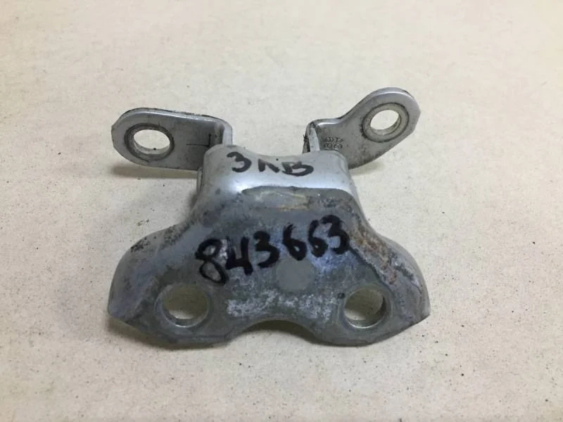 Петля двери задней левой верхняя Toyota Camry (V40) 2006-2011