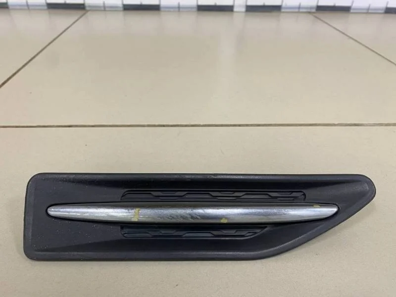 Накладка переднего крыла правого Kia Rio 3 (UB) 2011-2017