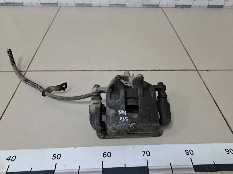 Суппорт передний правый Kia Rio 3 (UB) 2011-2017