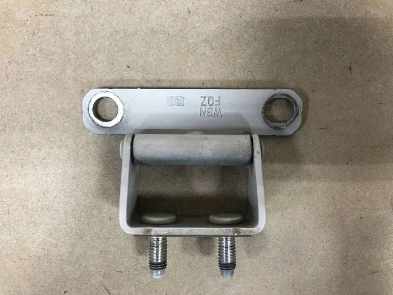 Петля двери багажника Hyundai ix35 (LM) 2010-2015