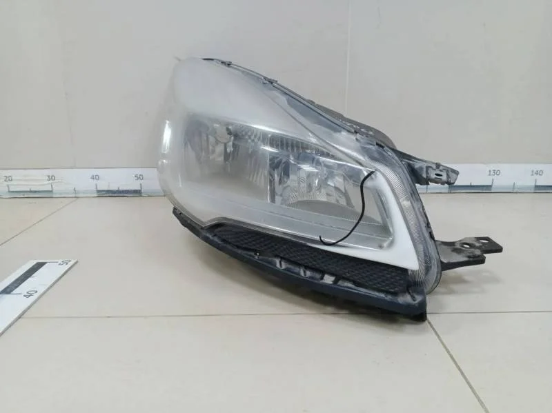 Фара правая Ford Kuga (CBS) 2012>