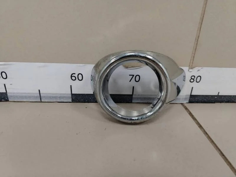 Рамка противотуманной фары левой Ford Focus 3 2011>