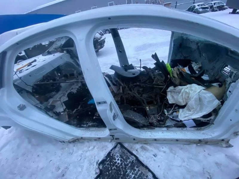 Порог со стойкой правый Ford Focus 3 2011>