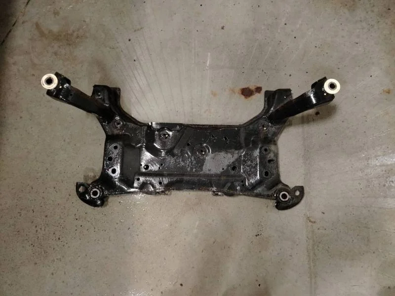 Балка подмоторная Ford Focus 3 2011>