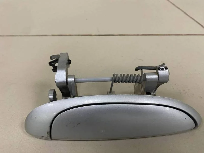 Ручка двери наружная правая Lada Largus 2012>