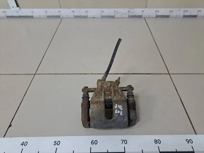 Суппорт передний левый Lada Largus 2012>