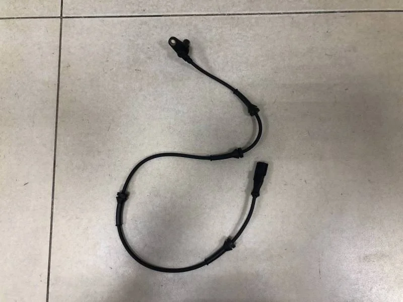 Датчик ABS задний Renault Duster 2012>