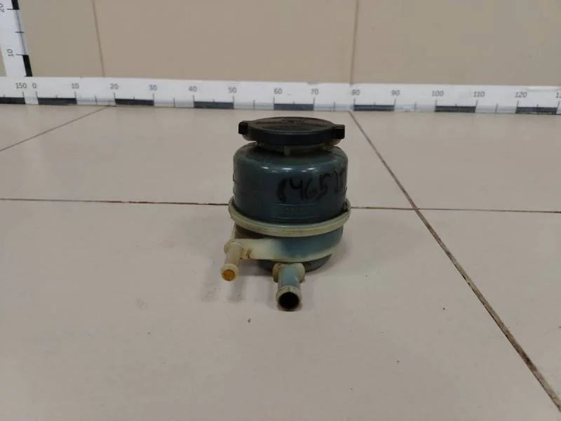 Бачок гидроусилителя Toyota Camry (XV30) 2001-2006