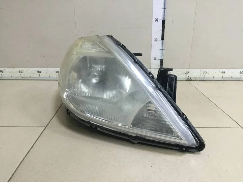 Фара правая Nissan Tiida (C11) 2007-2014