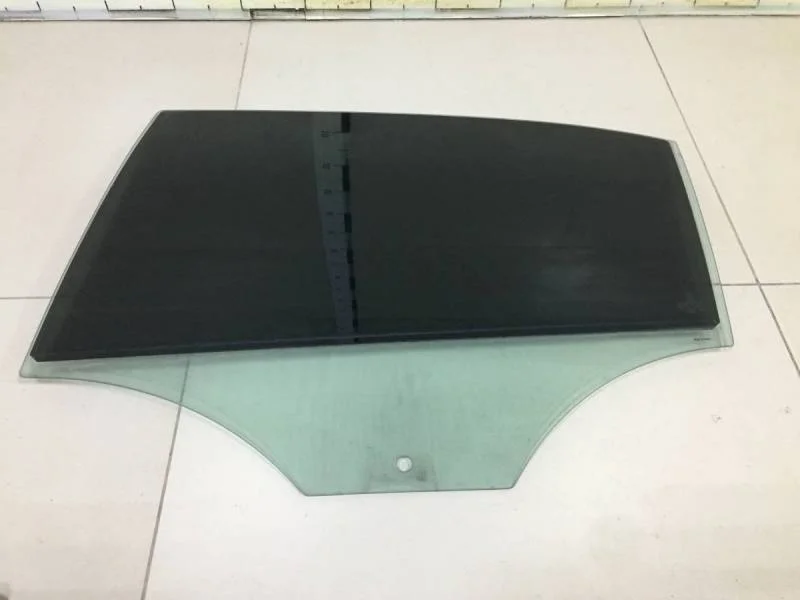 Стекло двери задней левой Volkswagen Jetta (5K) 2011>