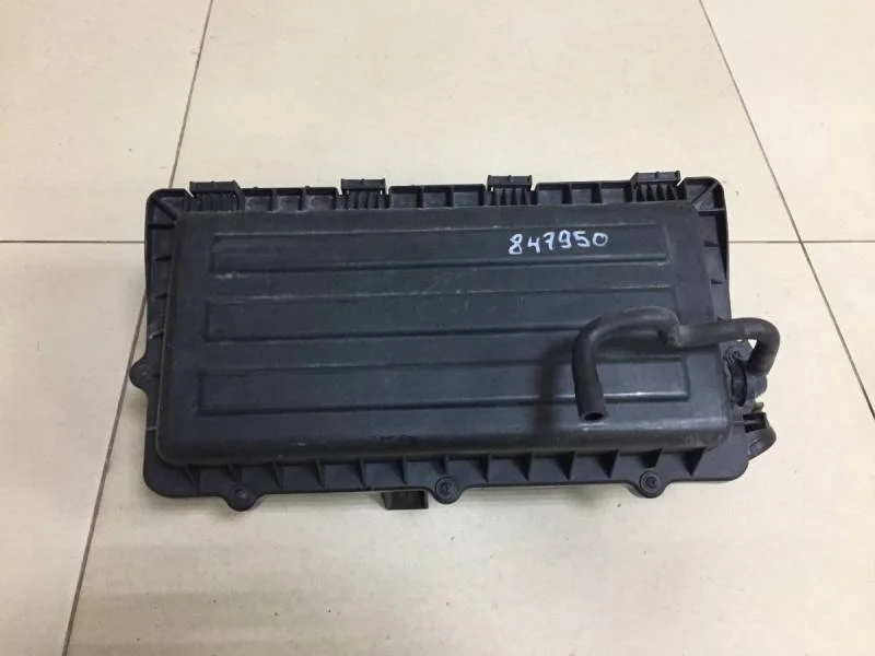 Корпус воздушного фильтра Volkswagen Jetta (5K) 2011>