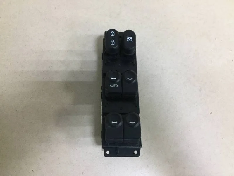 Блок управления стеклоподъемниками Hyundai Solaris 2010-2017