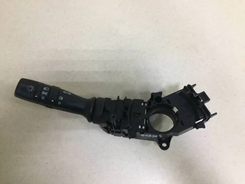 Переключатель поворотов подрулевой Hyundai Solaris 2010-2017