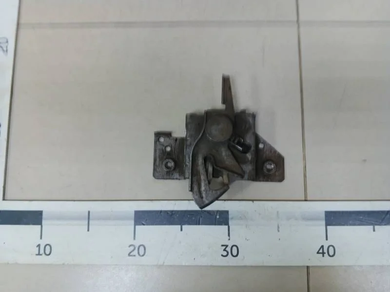 Замок капота Ford Fusion (JU) 2002-2012