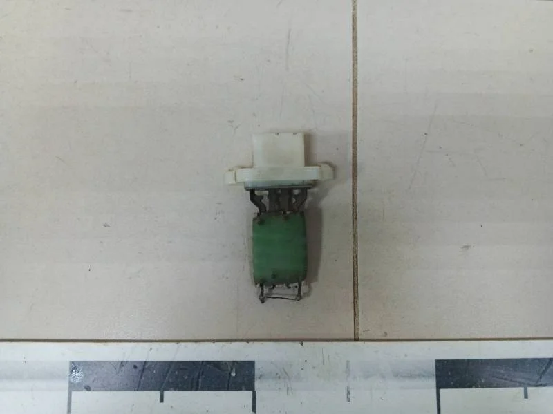 Резистор отопителя Ford Fusion (JU) 2002-2012