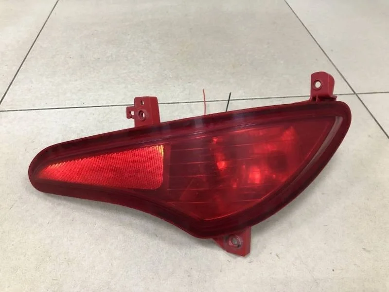 Фонарь задний в бампер правый Hyundai Solaris 2010-2017