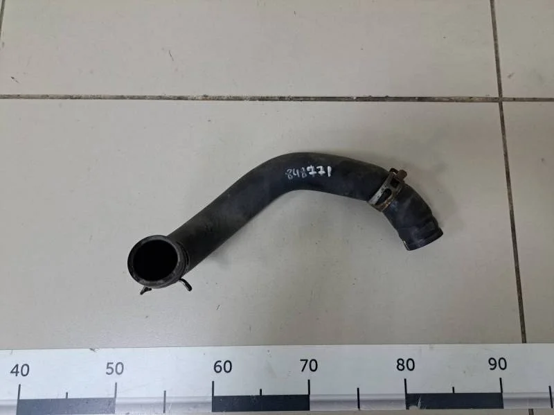 Патрубок радиатора охлаждения Hyundai Solaris 2017>