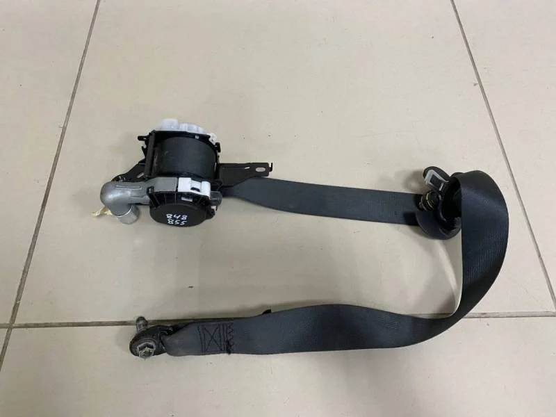 Ремень безопасности с пиропатроном Hyundai Solaris 2017>