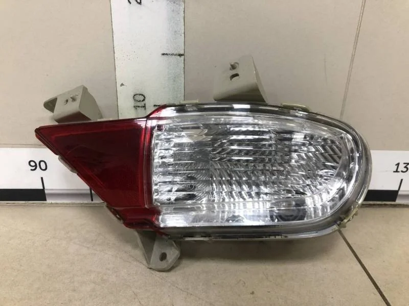 Фонарь задний в бампер правый Mitsubishi Pajero/Montero Sport (KH) 2008-2015