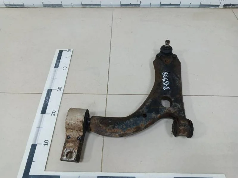 Рычаг передний левый Ford Fusion (JU) 2002-2012