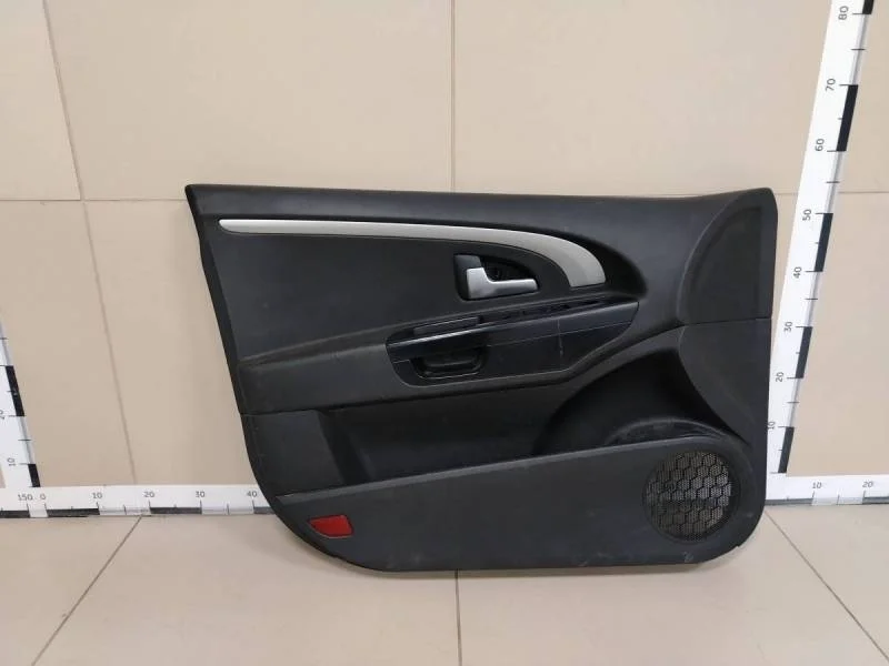 Обшивка двери передней левой Kia Ceed (ED) 2007-2012