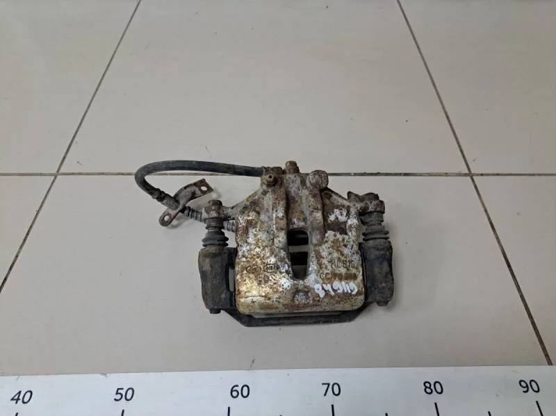 Суппорт передний левый Kia Ceed (ED) 2007-2012