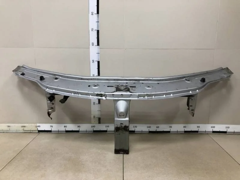 Панель передняя Lada Largus 2012>