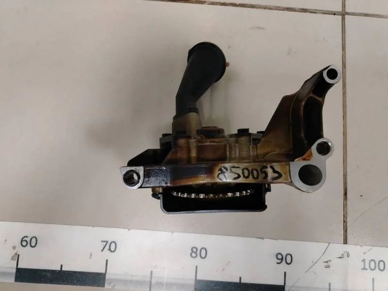 Насос масляный Volkswagen Polo (Sed RUS) 2011>