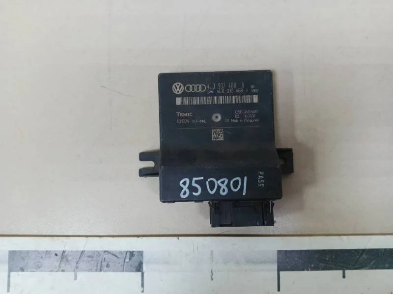 Блок электронный Audi A6 (C6) 2005-2011