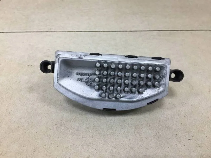 Резистор отопителя Skoda Octavia (A7) 2013>