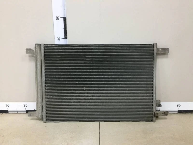 Радиатор кондиционера (конденсер) Skoda Octavia (A7) 2013>