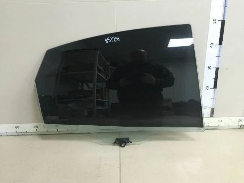 Стекло двери задней правой Hyundai Elantra (HD) 2006-2010