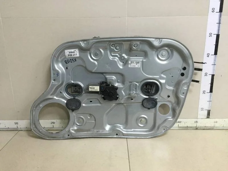 Стеклоподъемник электр. передний правый Hyundai Elantra (HD) 2006-2010