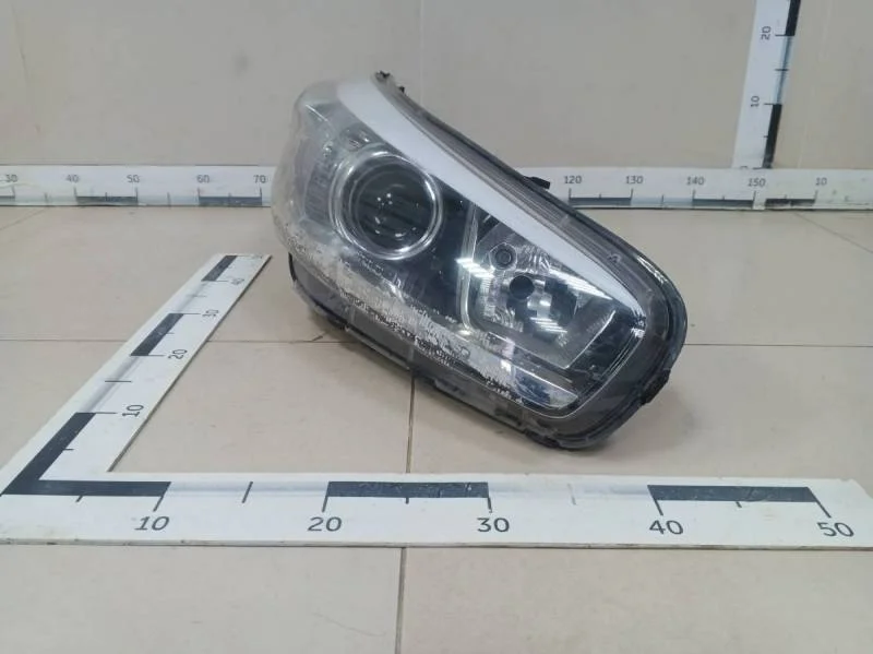 Фара правая Kia Ceed (JD) 2012-2018