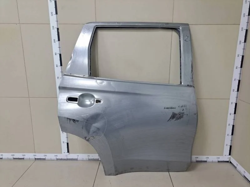 Дверь задняя правая Mitsubishi Pajero/Montero Sport (KS) 2015>