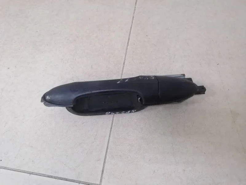 Ручка двери задней наружная левая Ford Focus 1 1998-2004