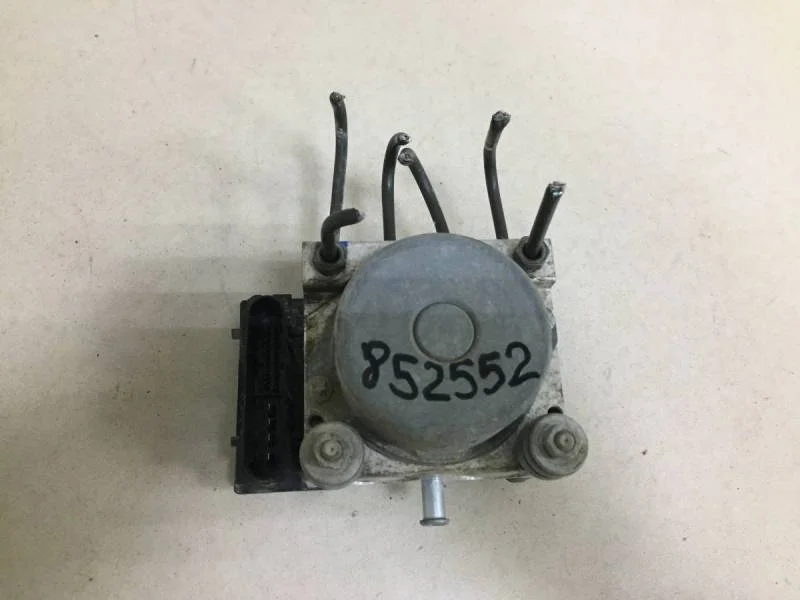 Блок ABS (насос) Nissan Almera 3 (G11, G15) 2012>