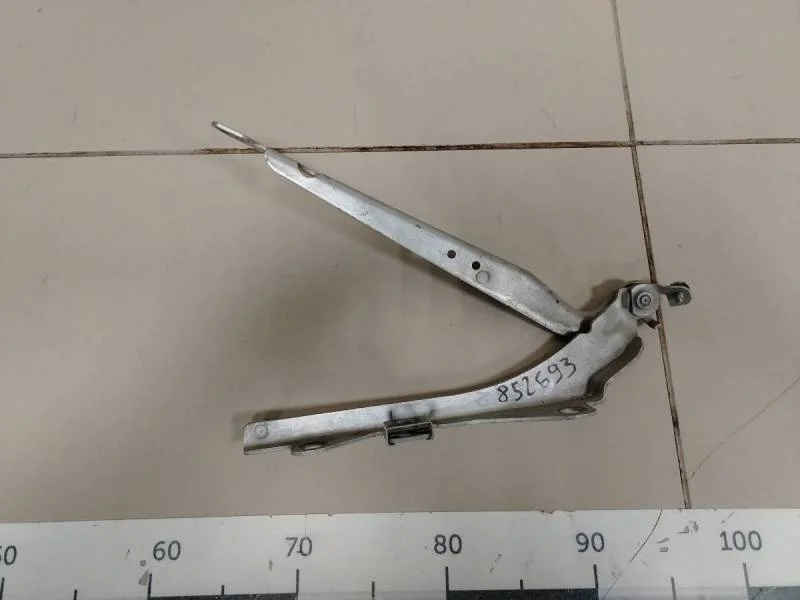 Петля капота левая Volvo S80 (TS, TH, KV) 1998-2006