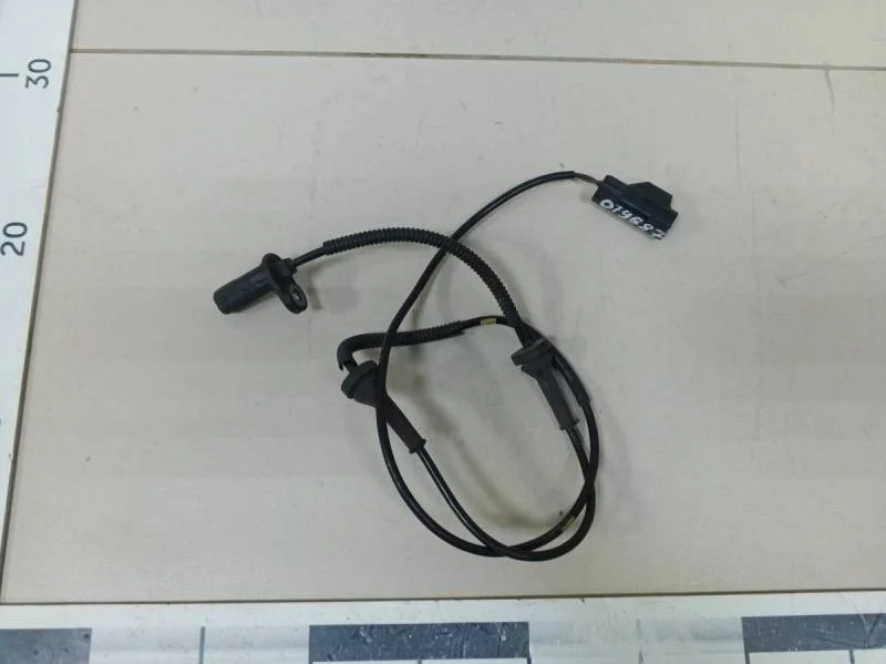 Датчик ABS передний правый Volvo XC90 2002-2015