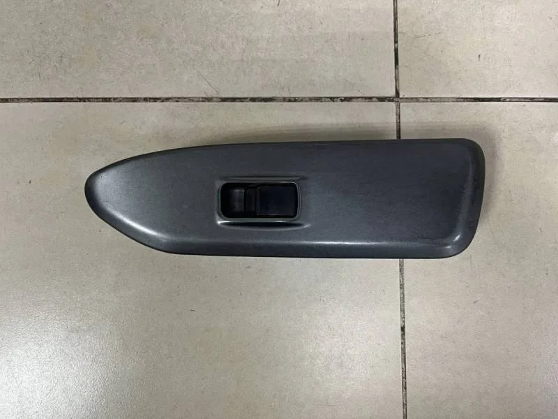 Кнопка стеклоподъемника Mitsubishi Lancer 9  (CS/Classic) 2000-2011