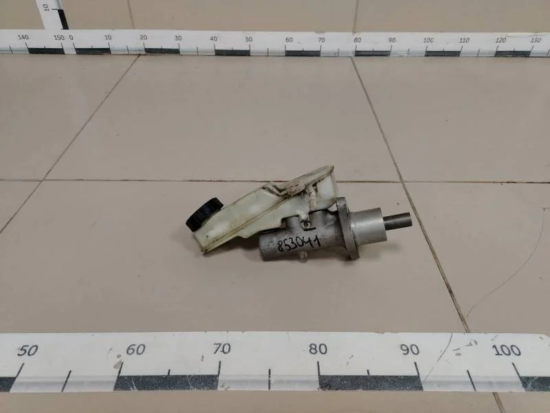 Цилиндр тормозной главный Ford Focus 2 (DA) 2005-2008