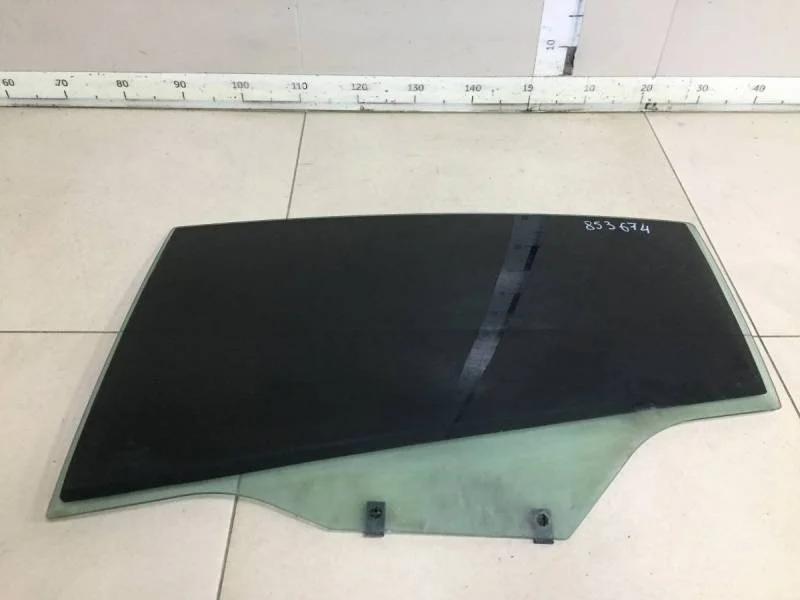 Стекло двери задней левой Citroen C4 2005-2011