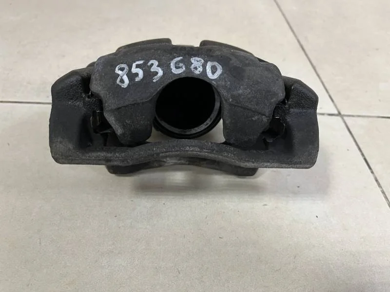 Суппорт передний левый Lada Largus 2012>