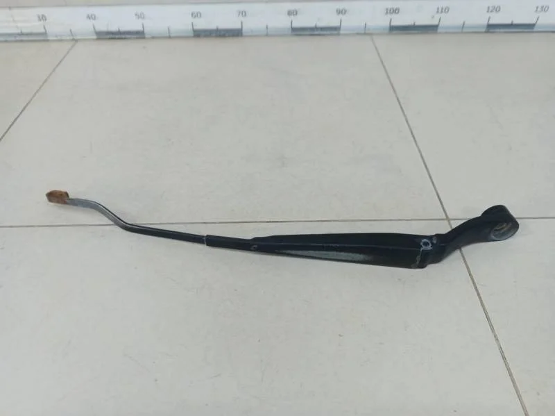 Поводок стеклоочистителя передний левый Kia Cerato (TD) 2009-2013