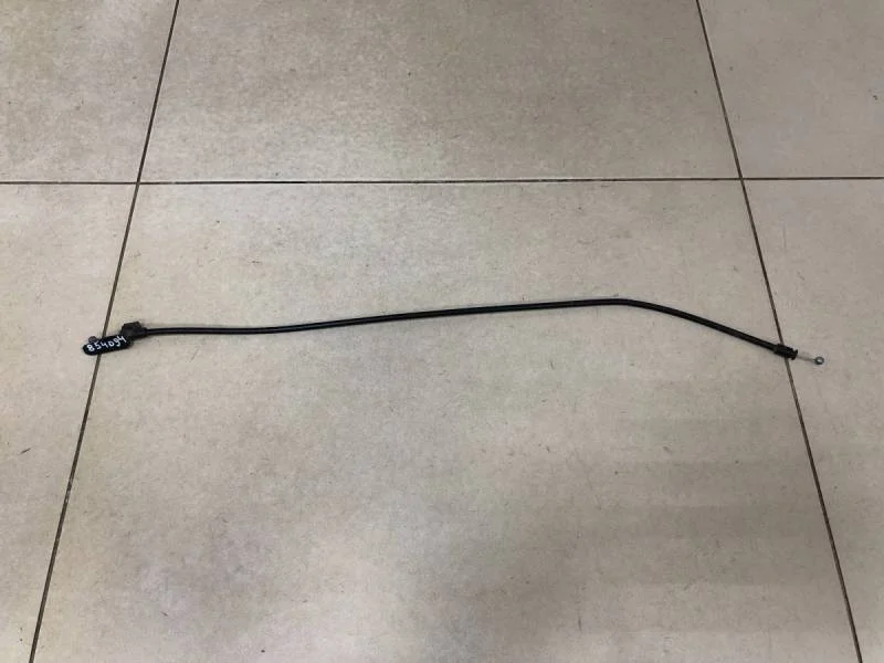 Трос открывания капота Skoda Rapid 2012-2020